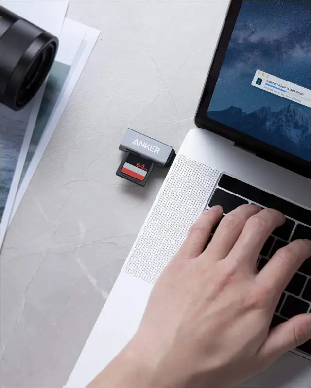 Anker SD Card Reader 2-in-1 USB C Memory Card Reader for Digital Camera SD Card Viewer with Dual Slot for SDXC SDHC SD
