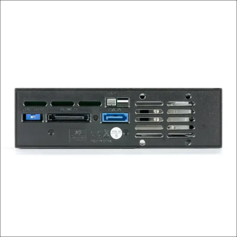 FANTEC BP-T3525 SAS I,II + SATA I,II,III Mobile Rack for a 3.5"/2.5" HDD or SSD in a 5.25" Bay. Hard Drive Carrier Aluminum housing Front in Black