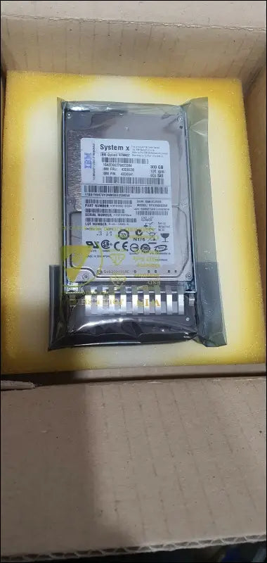 IBM 42D0613 System X 300GB 10K SAS 2.5" HDD Hard Disk Drive Server Pc NEW