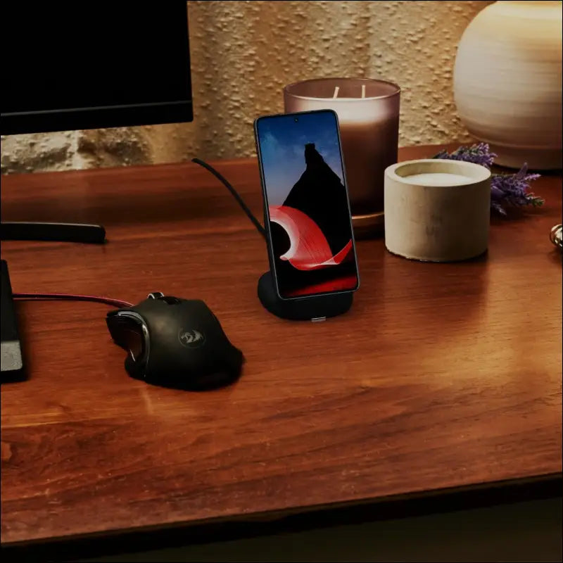 Motorola, TurboPower™ 15W Wireless Charger Dock USB-C Port Wireless