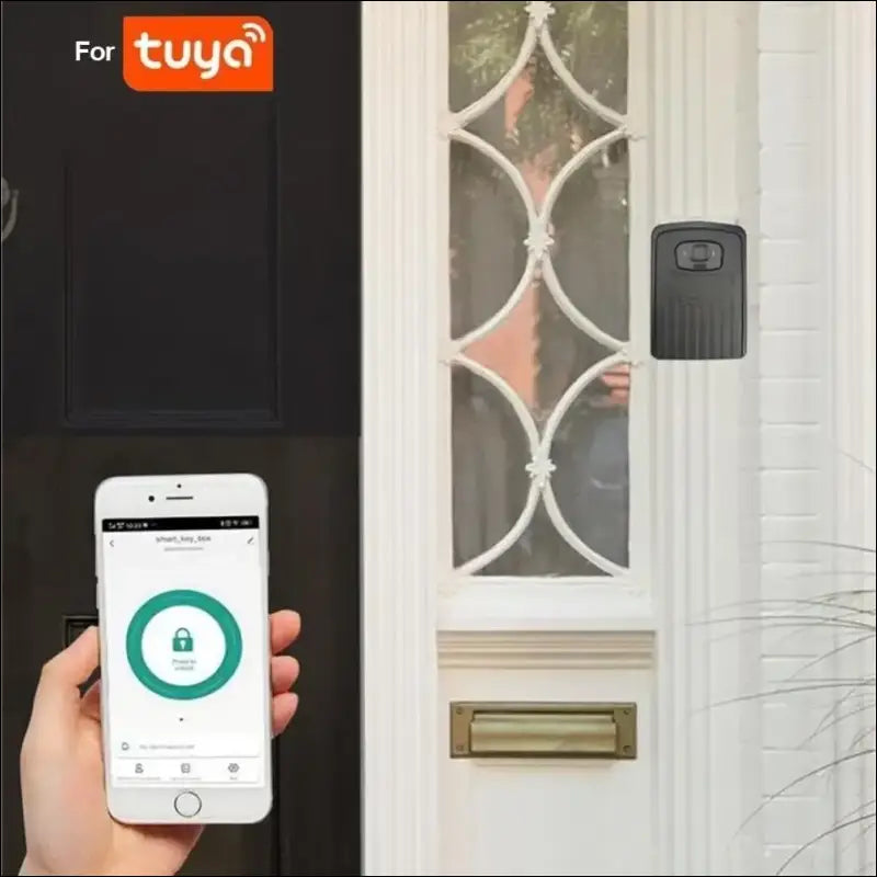 Simplified Outdoor Security Key Storage with Robust Weather Resistance and Easy Access Through The Tuya app