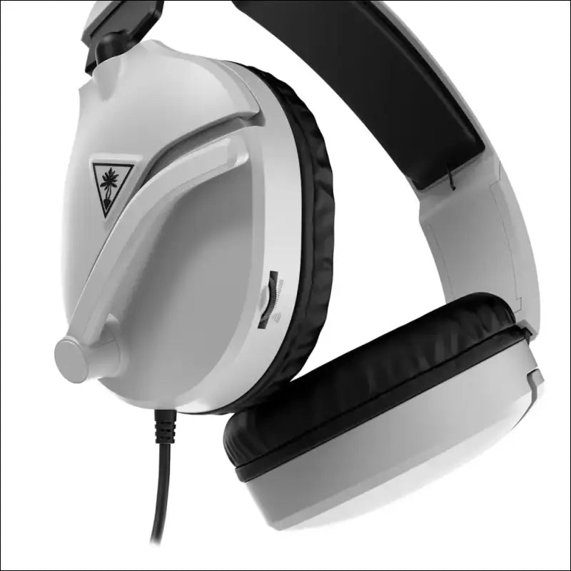 Turtle Beach Recon 70 Multiplatform Gaming Headset for PS5, PS4, Xbox Series X|S, Xbox One, PC & Mobile w/ 3.5mm Wired Connection - Flip-to-Mute Mic, 40mm Speakers, Lightweight...